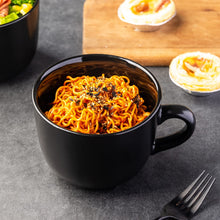 Load image into Gallery viewer, AmorArc Ceramic Soup Mugs with Lid, 24 oz Soup Cups with Hanlde for Coffee,Cereal,Salad,Noodles,Tea,Soup Bowls Cups,Microwave &Dishwasher Safe, Set of 4, Black with Vented lid